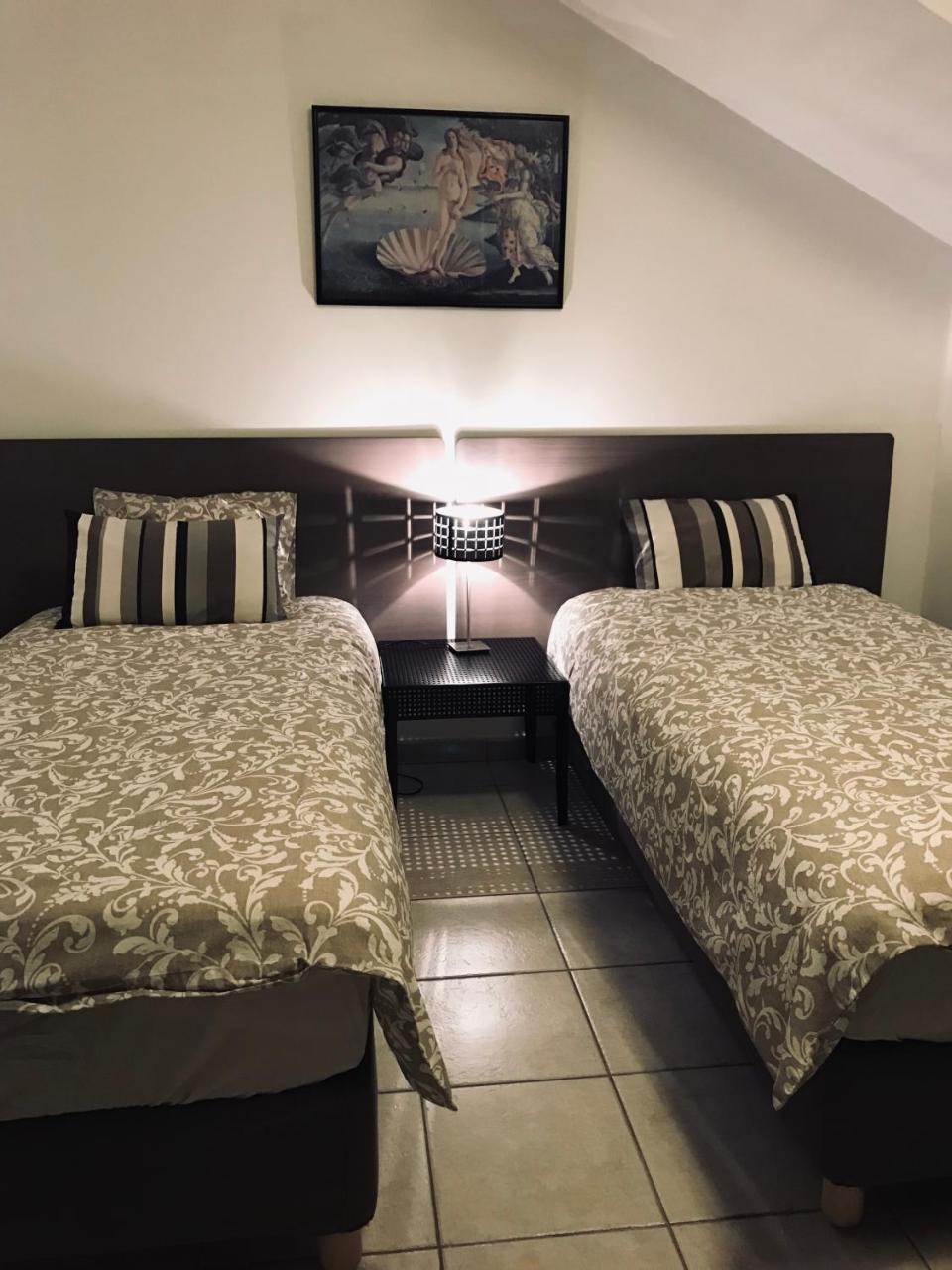Fantasia A Spacious Beautiful Apartment & Affordable Носсегем Экстерьер фото